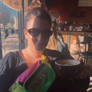 Meet your Posher, Megan